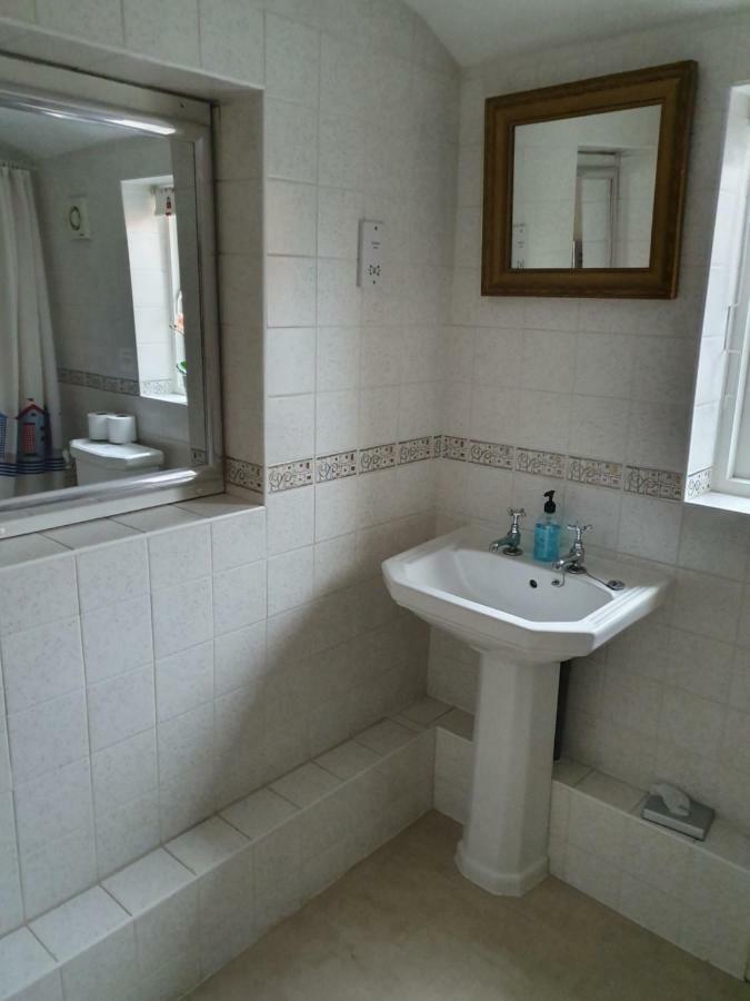 Chimes Bed And Breakfast Reepham  Zewnętrze zdjęcie